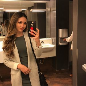 Meet your Posher, Jenny